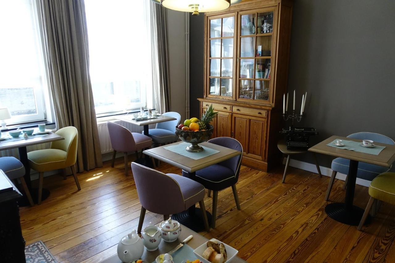 B&B Kaai 16 Halle  Bagian luar foto