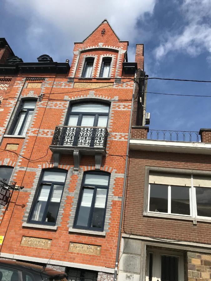 B&B Kaai 16 Halle  Bagian luar foto