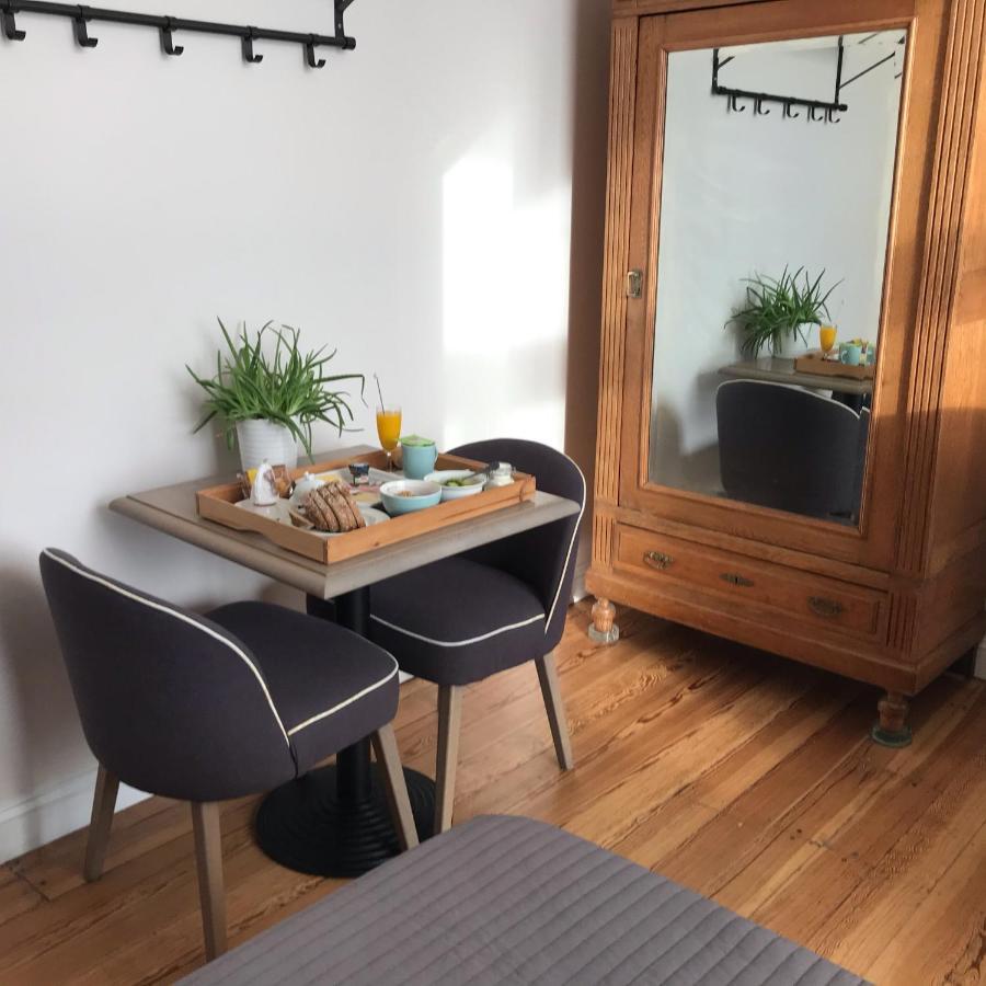 B&B Kaai 16 Halle  Bagian luar foto